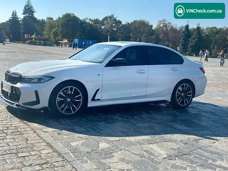 BMW 3 Series 2019, фото з оголошення 2 з 16, VIN 3MW5R1J01L8B07596