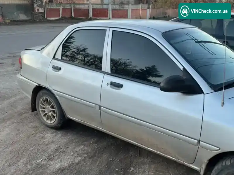 Kia Avella 1997, фото з оголошення 2 з 7, VIN KNADB2222W6241597