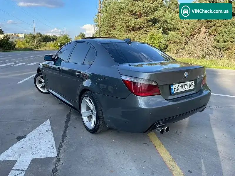 BMW 5 Series 2004, фото з оголошення 2 з 19, VIN WBANC71000B642708