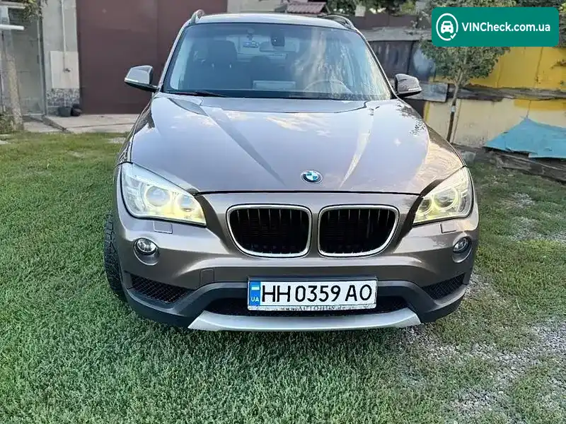 BMW X1 2012, фото з оголошення 2 з 20, VIN WBAVP71040VW24120