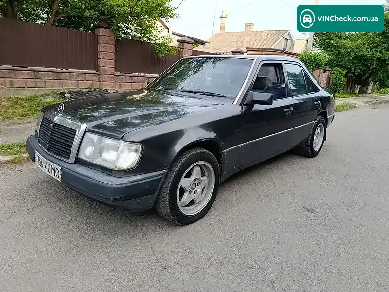 Mercedes-Benz E-Class 1992, фото з оголошення 2 з 18, VIN WDB1240231B572901