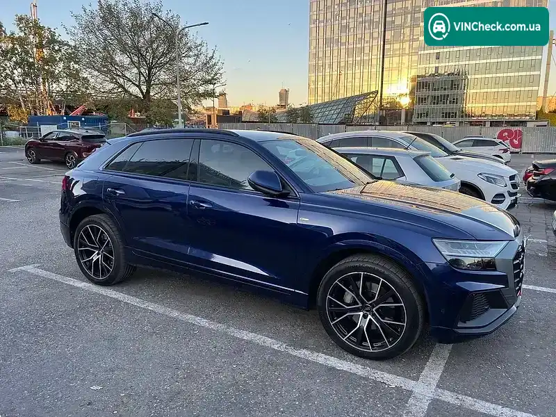 Audi Q8 2019, фото з оголошення 2 з 20, VIN WAUZZZF17LD003392