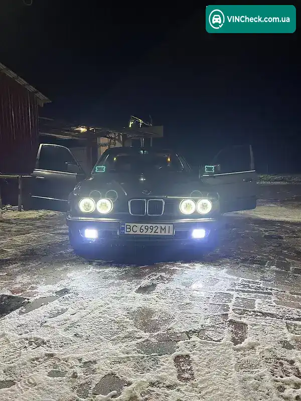 BMW 7 Series 1992, фото з оголошення 1 з 9, VIN WBAGA81060DA20187
