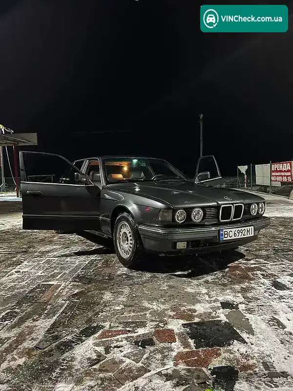 BMW 7 Series 1992, фото з оголошення 2 з 9, VIN WBAGA81060DA20187