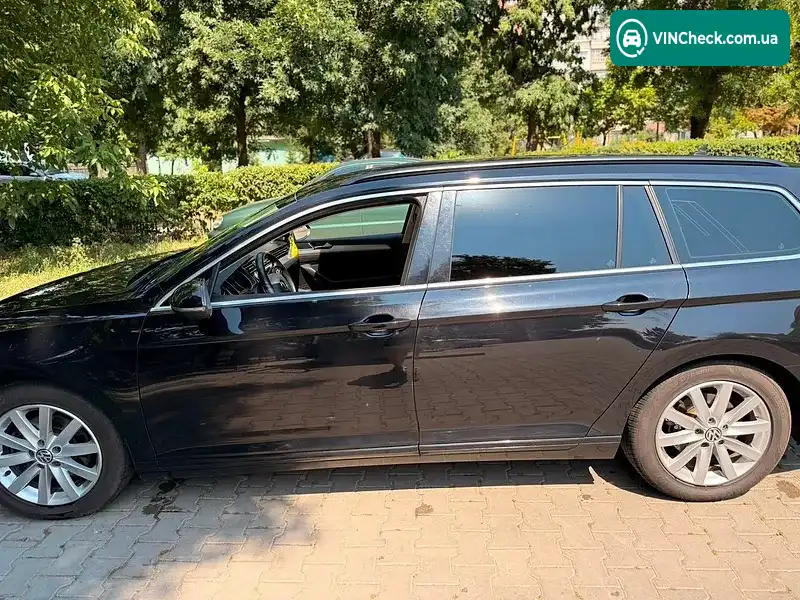Volkswagen Passat 2014, фото з оголошення 1 з 20, VIN WVWZZZ3CZFP404670