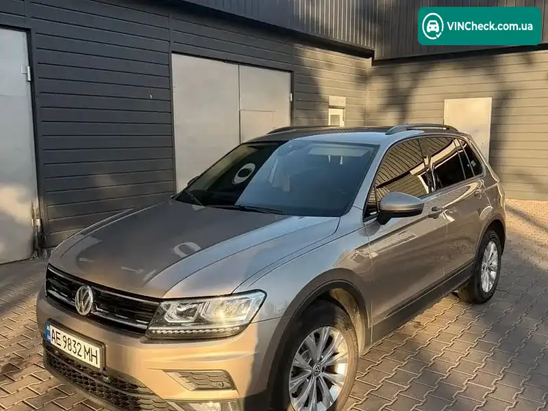 Volkswagen Tiguan 2019, фото з оголошення 1 з 10, VIN WVGZZZ5NZLW336010