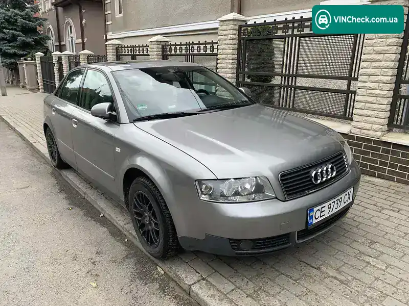 Audi A4 2002, фото з оголошення 1 з 17, VIN WAUZZZ8E03A038759