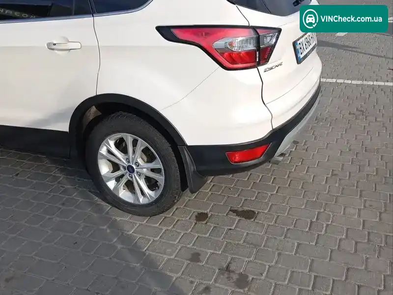 Ford Escape 2017, фото з оголошення 2 з 11, VIN 1FMCU9GD0HUE47250