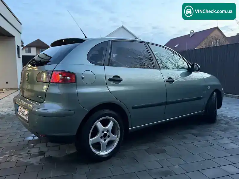 SEAT Ibiza 2004, фото з оголошення 2 з 21, VIN VSSZZZ6LZ5R014474