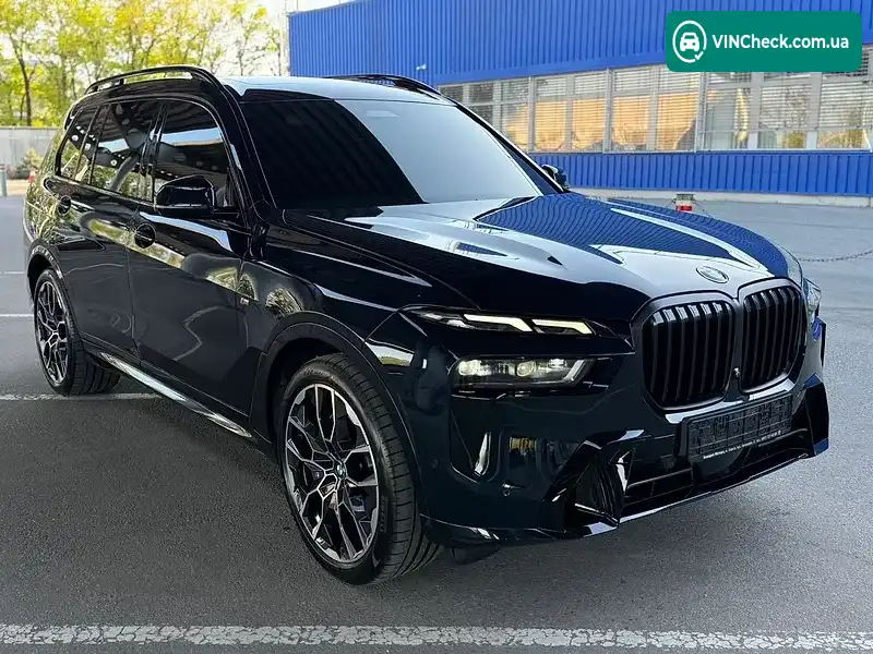 BMW X7 2025, фото з оголошення 1 з 10, VIN WBA21EN0009004196