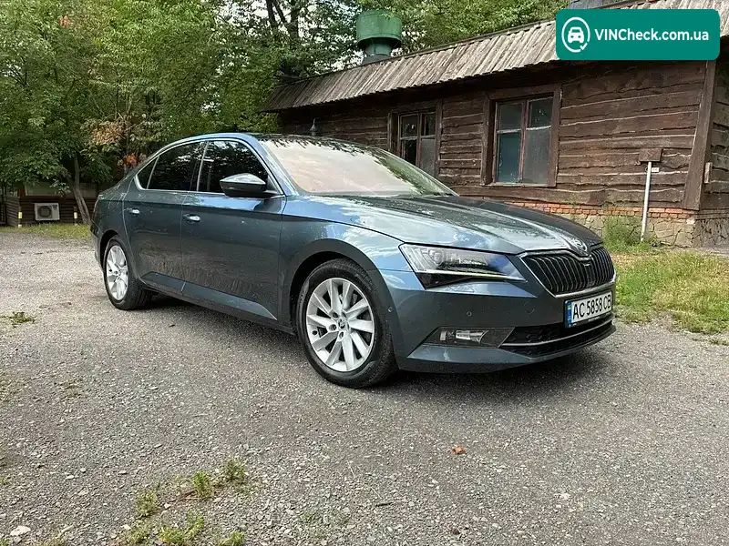 Skoda Superb 2016, фото з оголошення 2 з 20, VIN TMBAJ7NP7H7009233