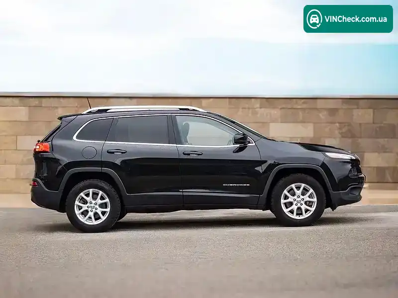 Jeep Cherokee 2016, фото з оголошення 2 з 20, VIN 1C4PJMCS3GW323014
