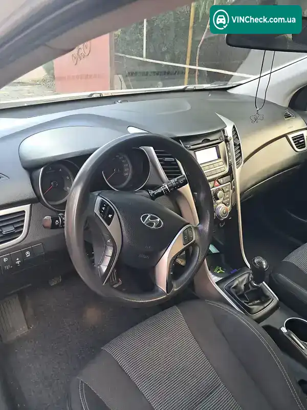 Hyundai i30 2017, фото з оголошення 2 з 6, VIN TMAD281UAHJ139851
