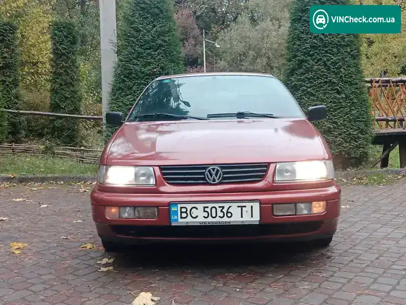 Volkswagen Passat 1995, фото з оголошення 1 з 14, VIN WVWZZZ3AZTB002942