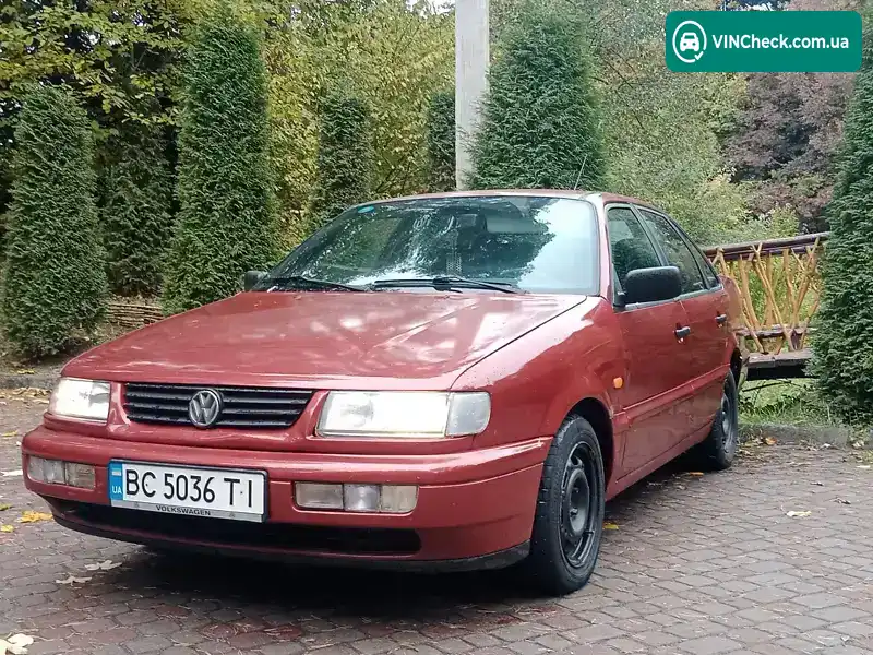 Volkswagen Passat 1995, фото з оголошення 2 з 14, VIN WVWZZZ3AZTB002942