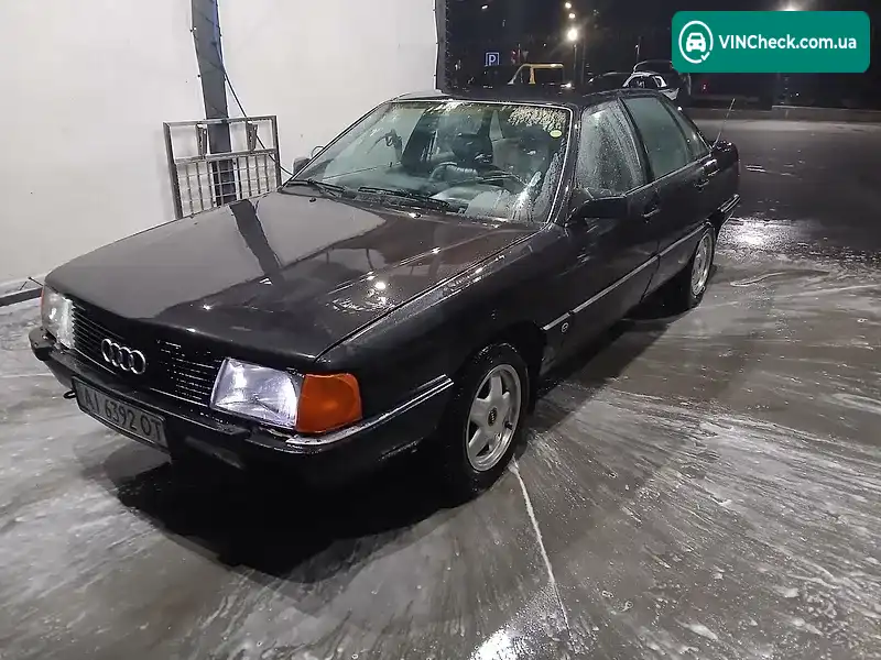 Audi 100 1987, фото з оголошення 1 з 20, VIN WAUZZZ44ZHN128243