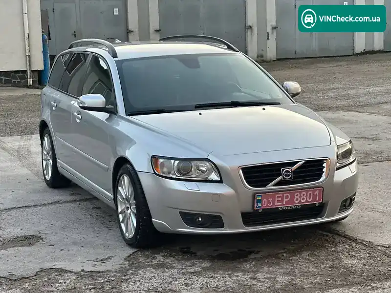 Volvo V50 2009, фото з оголошення 1 з 20, VIN YV1MW775992477704