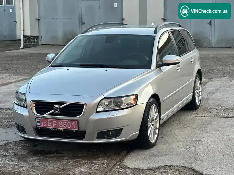 Volvo V50 2009, фото з оголошення 2 з 20, VIN YV1MW775992477704