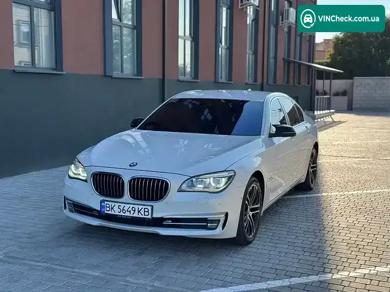 BMW 7 Series 2012, фото з оголошення 2 з 20, VIN WBAYB01080C996932