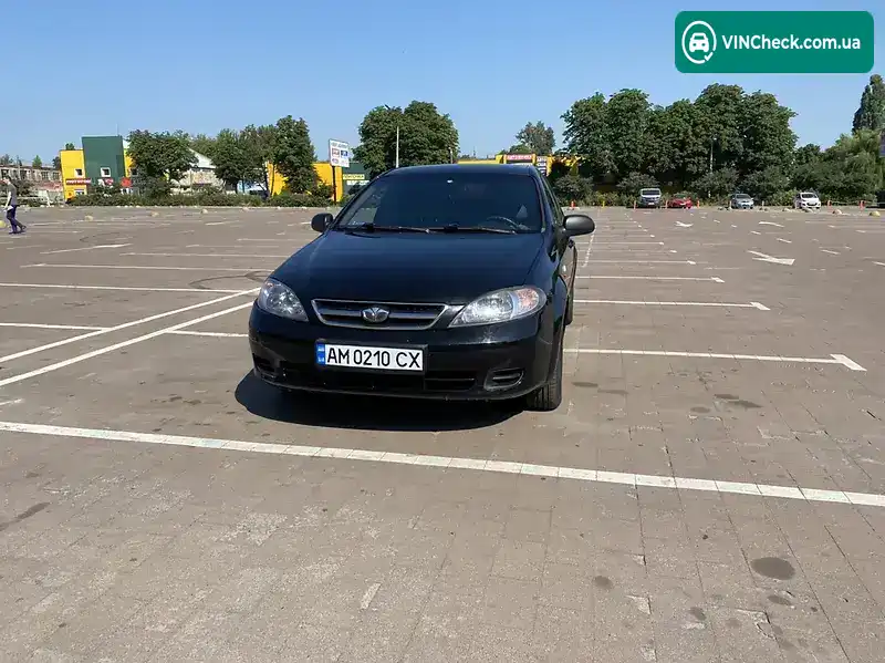 Daewoo Lacetti 2004, фото з оголошення 1 з 14, VIN KLANF48715K045749