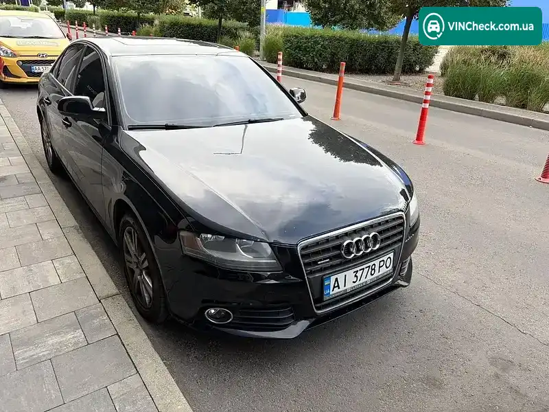Audi A4 2010, фото з оголошення 2 з 19, VIN WAUBFAFL9AN059516