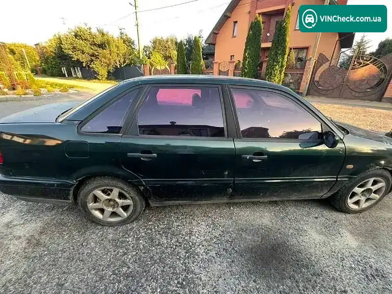 Volkswagen Passat 1994, фото з оголошення 2 з 20, VIN WVWZZZ32ZCE203079
