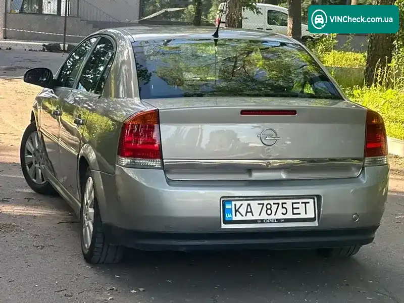 Opel Vectra 2002, фото з оголошення 2 з 12, VIN W0L0ZCF6921038404