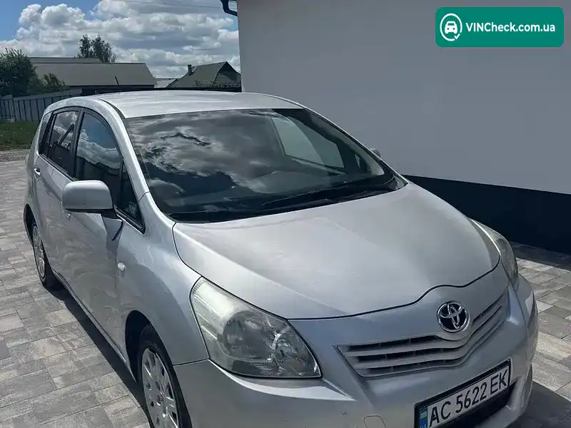 Toyota Verso 2010, фото з оголошення 1 з 10, VIN NMTDD26R20R032712