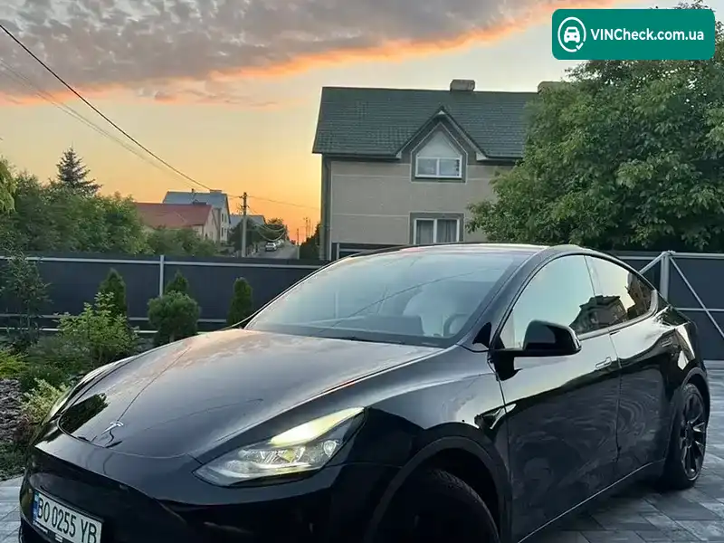 Tesla Model Y 2021, фото з оголошення 1 з 19, VIN 7SAYGAEE6NF344422