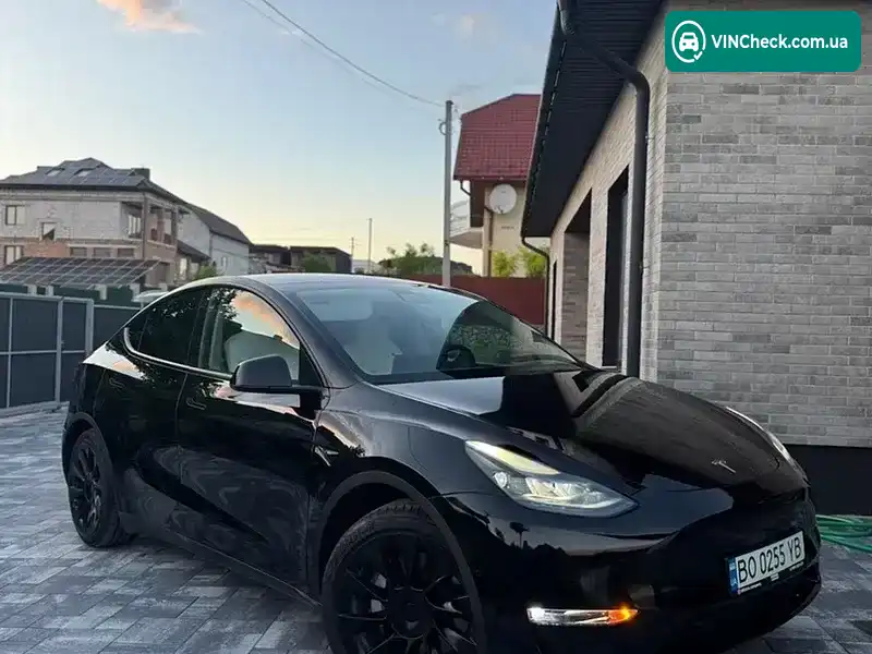 Tesla Model Y 2021, фото з оголошення 2 з 19, VIN 7SAYGAEE6NF344422