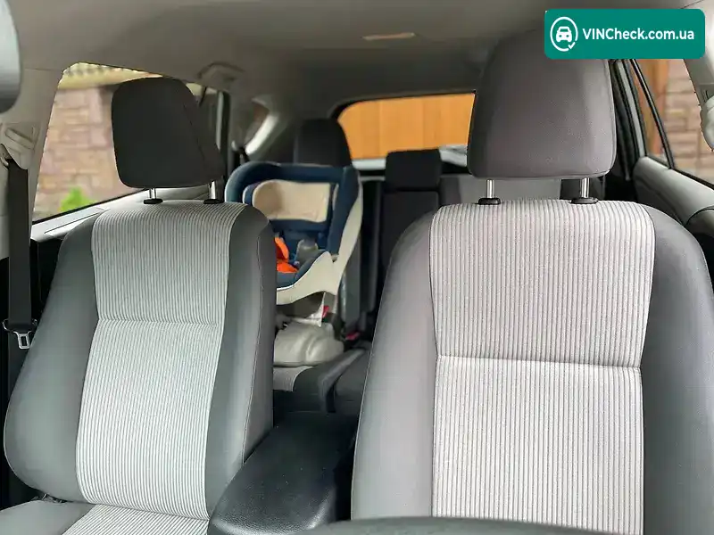Toyota RAV4 2013, фото з оголошення 2 з 12, VIN 2T3BFREV9DW020636