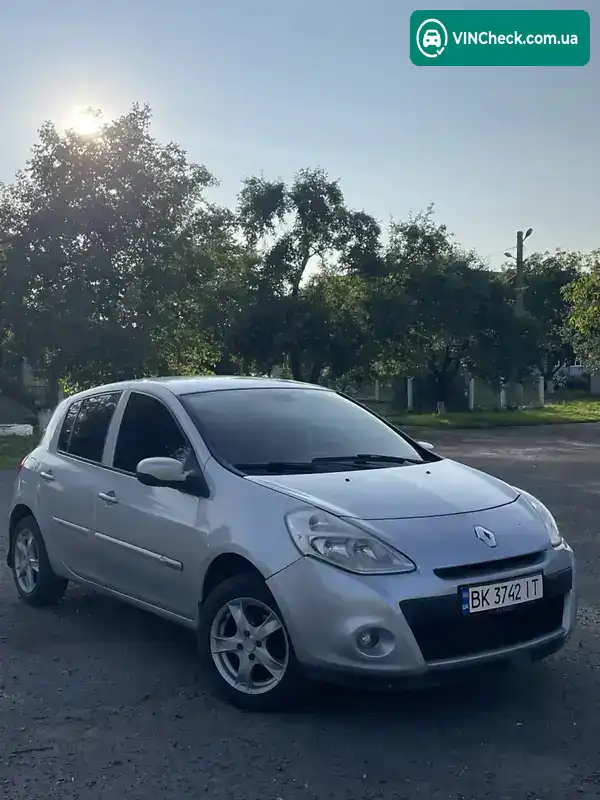 Renault Clio 2011, фото з оголошення 2 з 21, VIN VF1BR2HDH46227636