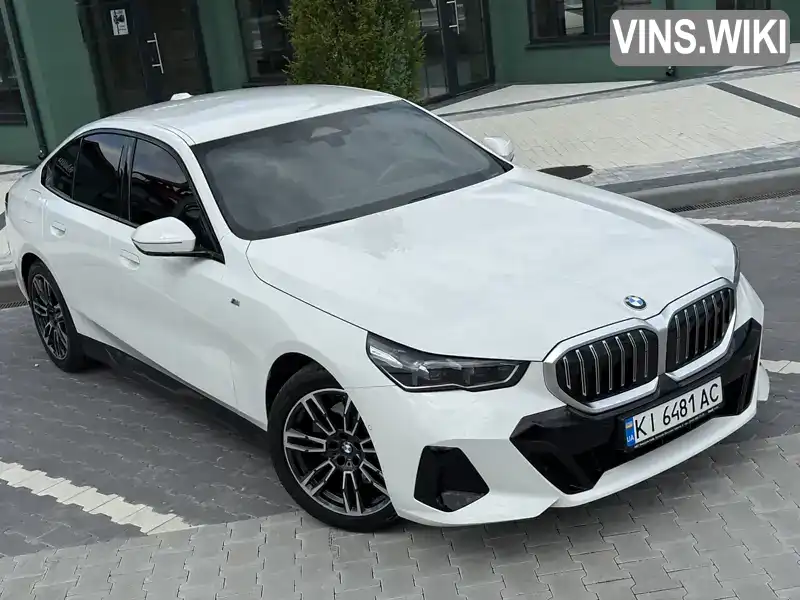 BMW 5 Series 2024, фото з оголошення 2 з 21, VIN WBA11FJ010CT36559
