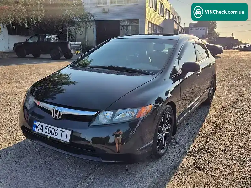 Honda Civic 2006, фото з оголошення 1 з 10, VIN 1HGFA16856L073223