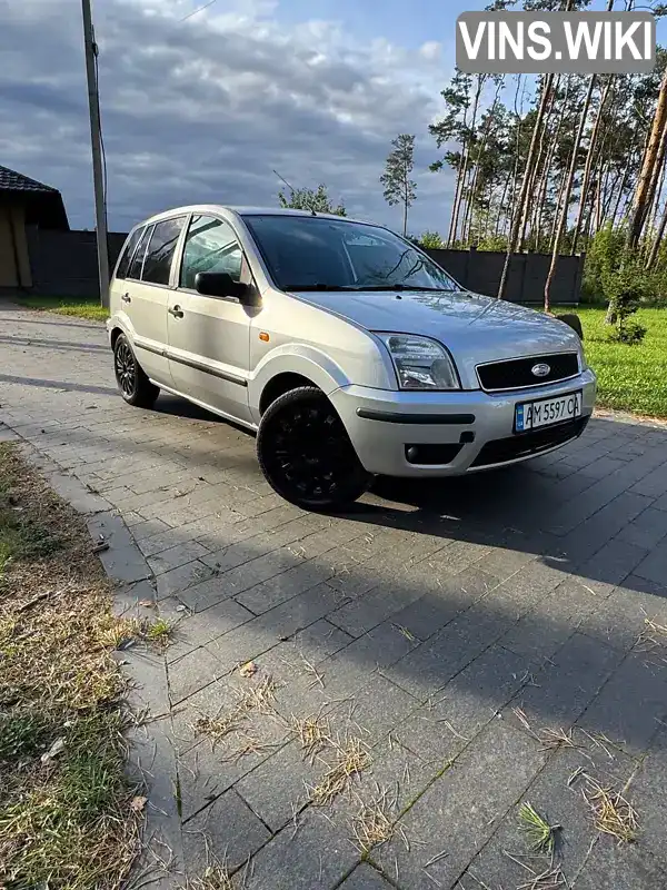 Ford Fusion 2004, фото з оголошення 2 з 13, VIN WF0UXXGAJU4B85960