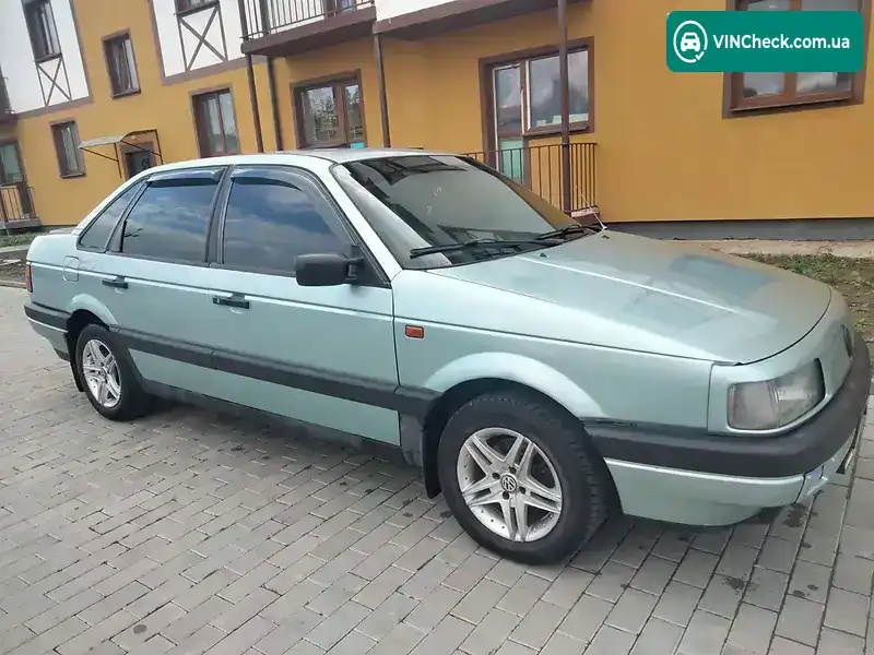 Volkswagen Passat 1991, фото з оголошення 1 з 9, VIN WVWZZZ31ZME109937