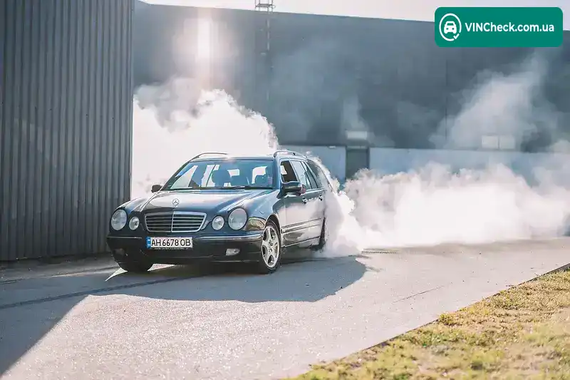 Mercedes-Benz E-Class 2001, фото з оголошення 2 з 20, VIN WDB12312310369336