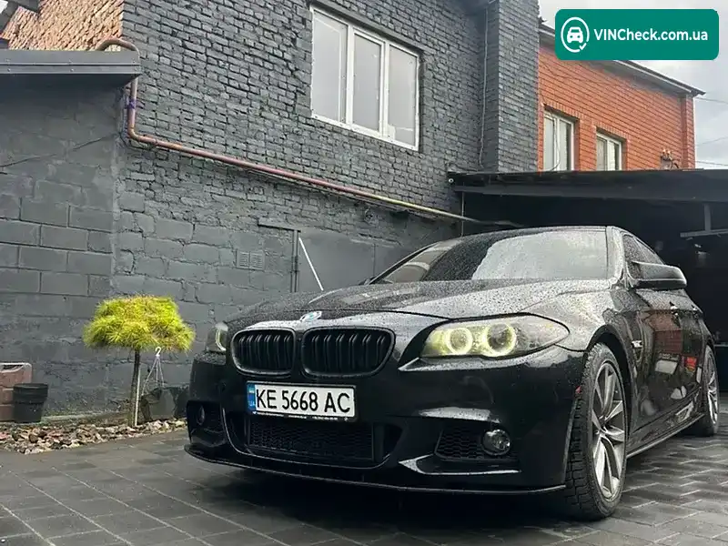 BMW 5 Series 2012, фото з оголошення 1 з 20, VIN WBAFR7C54CC815527