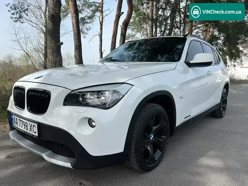 BMW X1 2012, фото з оголошення 1 з 21, VIN WBAVP11040VU15263