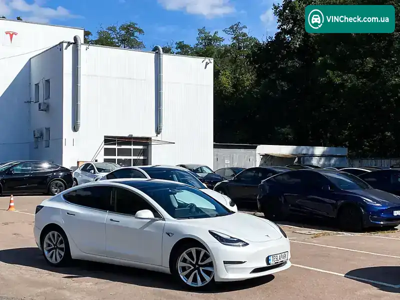 Tesla Model 3 2019, фото з оголошення 1 з 21, VIN 5YJ3E7EB1KF458071