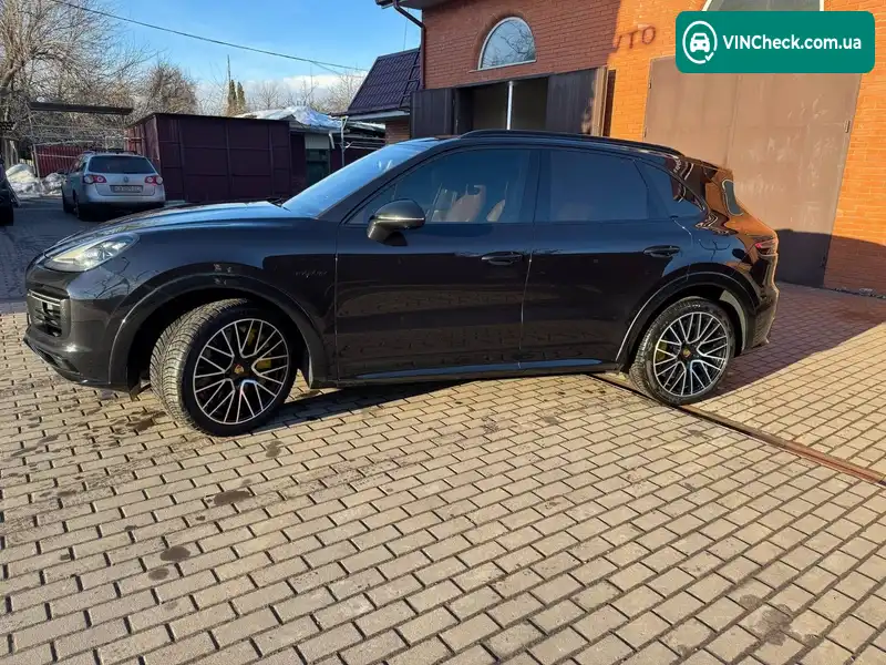 Porsche Cayenne 2019, фото з оголошення 2 з 21, VIN WP1ZZZ9YZLDA52177