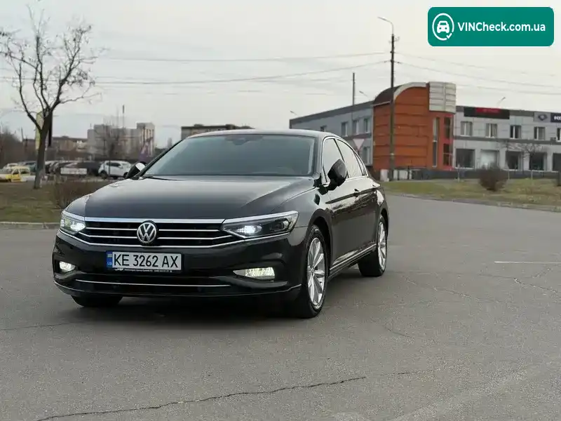 Volkswagen Passat 2020, фото з оголошення 2 з 21, VIN WVWZZZ3CZLE081221