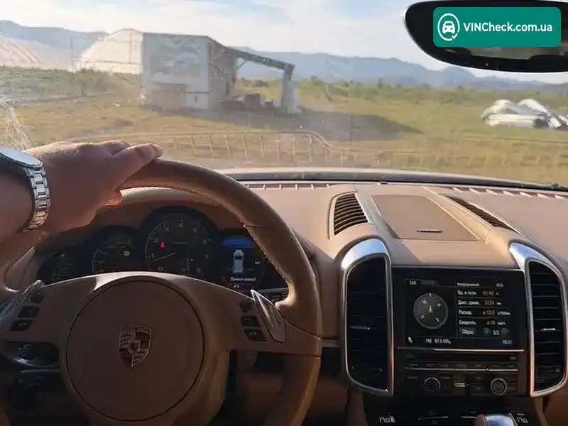 Porsche Cayenne 2011, фото з оголошення 2 з 9, VIN WP1AA2A29BLA03623