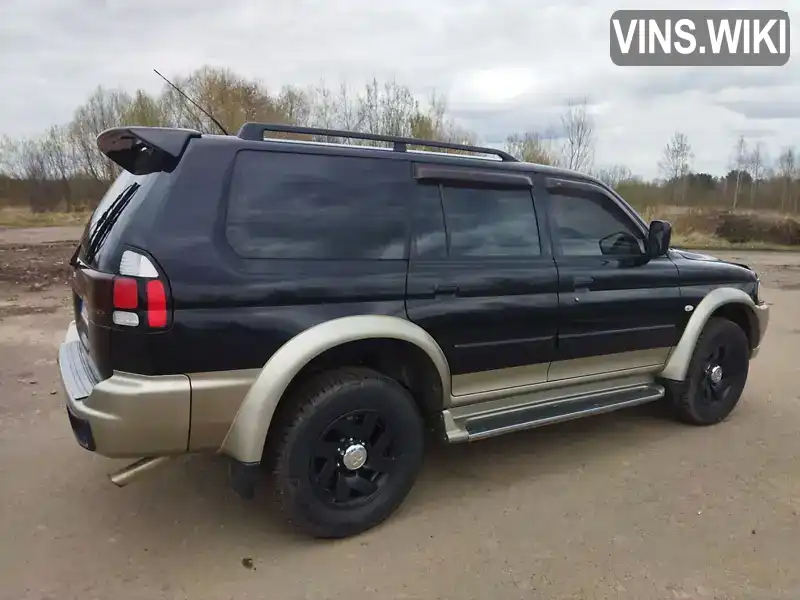 Mitsubishi Montero 2004, фото з оголошення 1 з 21, VIN JMB0RK9605J000111