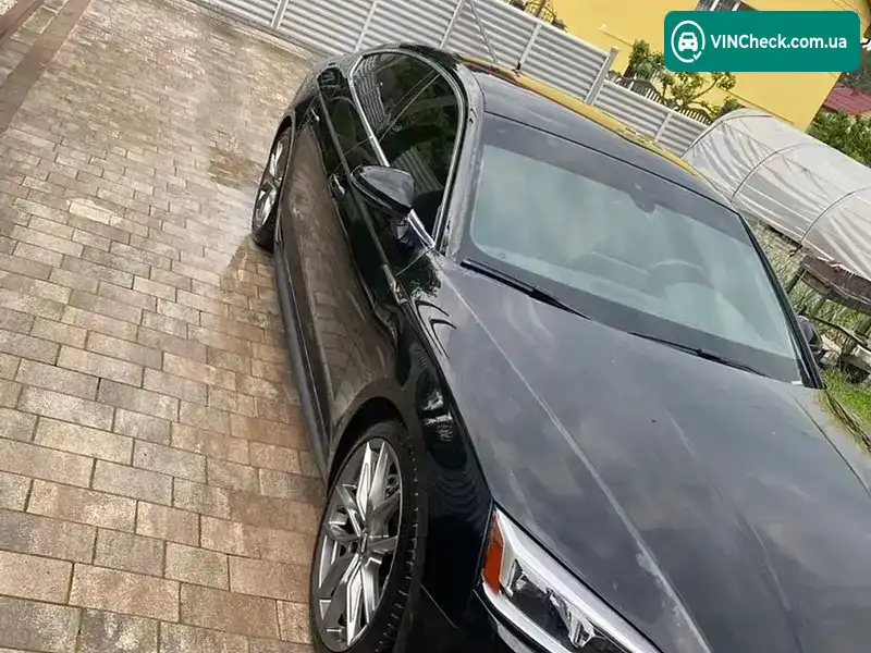 Audi A5 2019, фото з оголошення 2 з 21, VIN WAUENCF53KA071070
