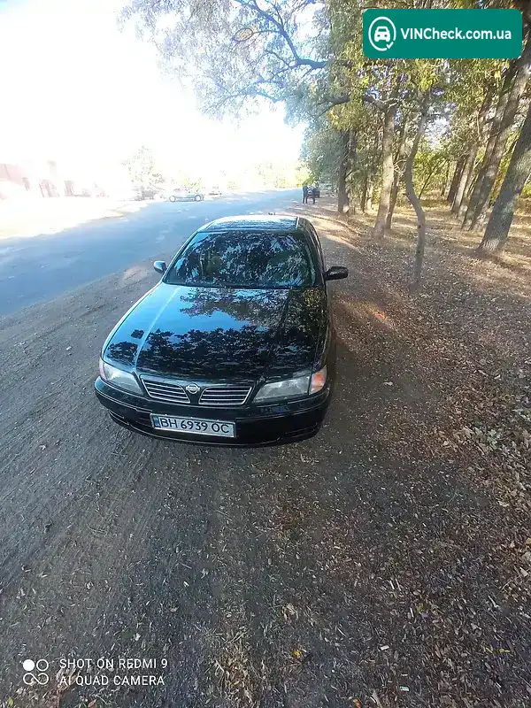 Nissan Maxima 1995, фото з оголошення 2 з 17, VIN JN1CAUA32U0013822