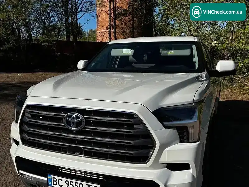 Toyota Sequoia 2023, фото з оголошення 2 з 20, VIN 7SVAAABA8PX010280