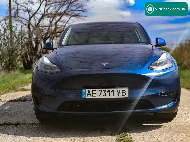 Tesla Model Y 2024, фото з оголошення 2 з 20, VIN 7SAYGDED8SA350000