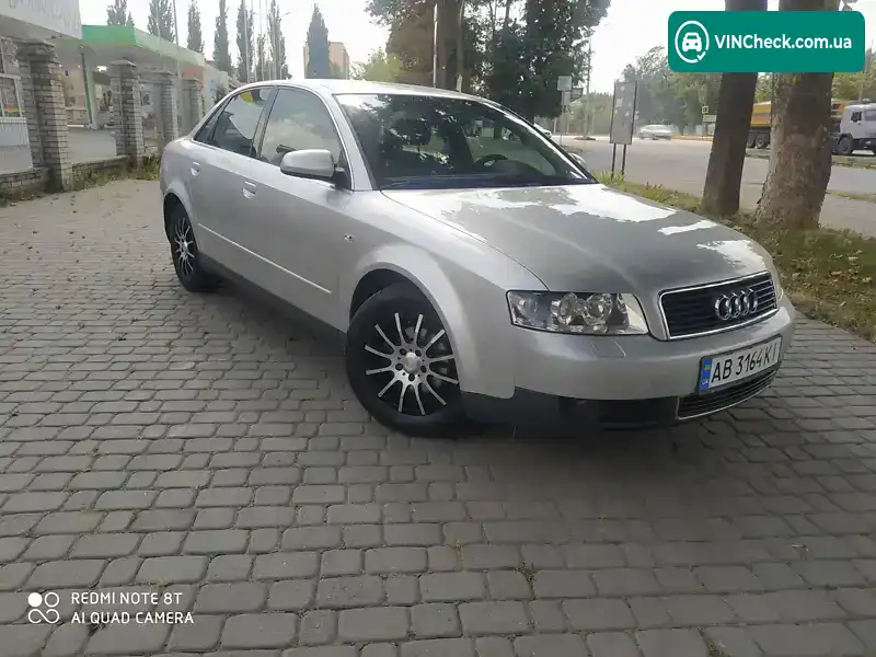 Audi A4 2001, фото з оголошення 1 з 17, VIN WAUZZZ8E92A183135