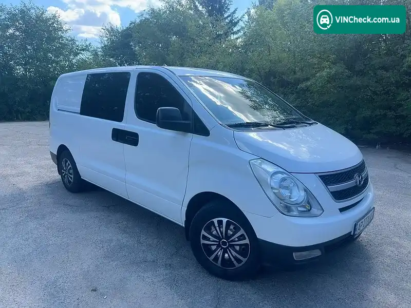 Hyundai H-1 2008, фото з оголошення 2 з 20, VIN KMHWG81R78U064599